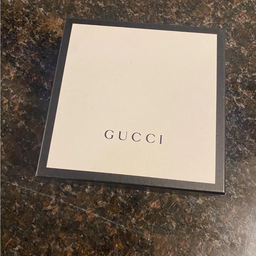 Gucci Extra Wide Crystal GG Marmont Belt. - Picture 5 of 7